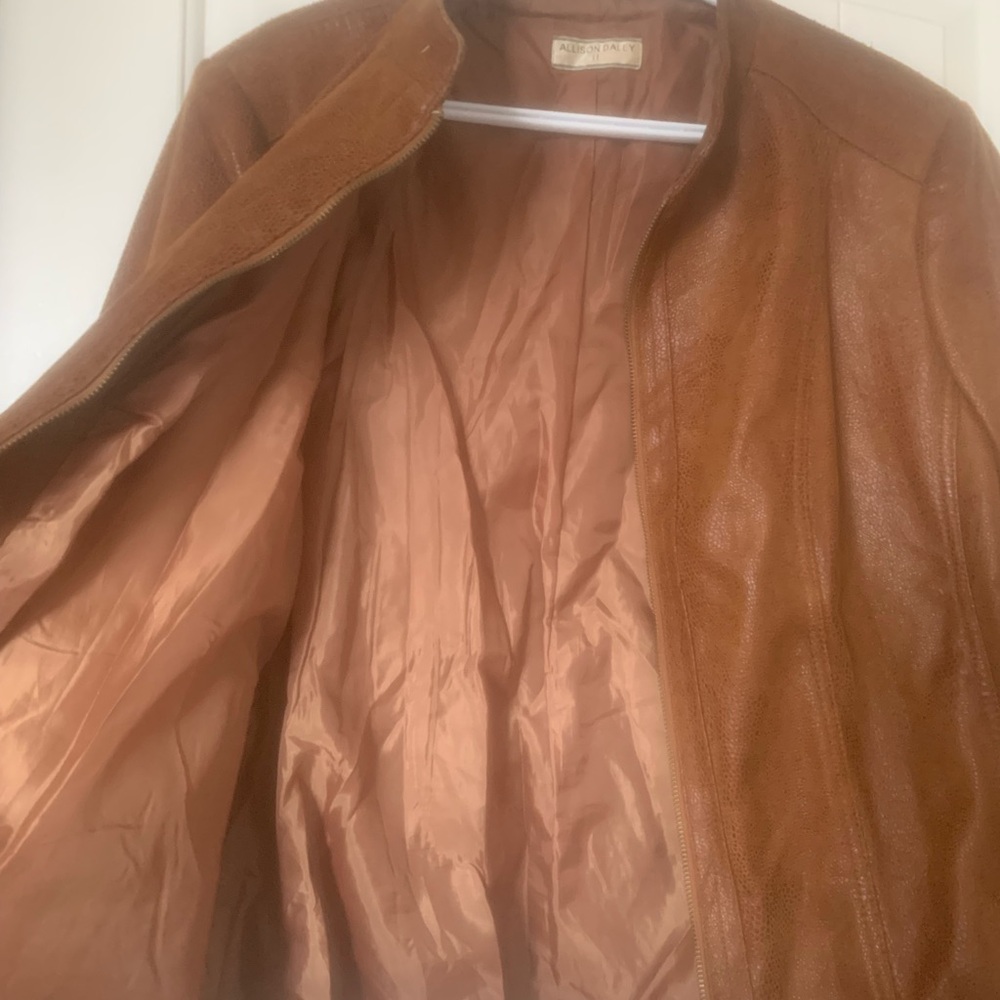 Allison Daley Tan Leather Jacket - Picture 7 of 8